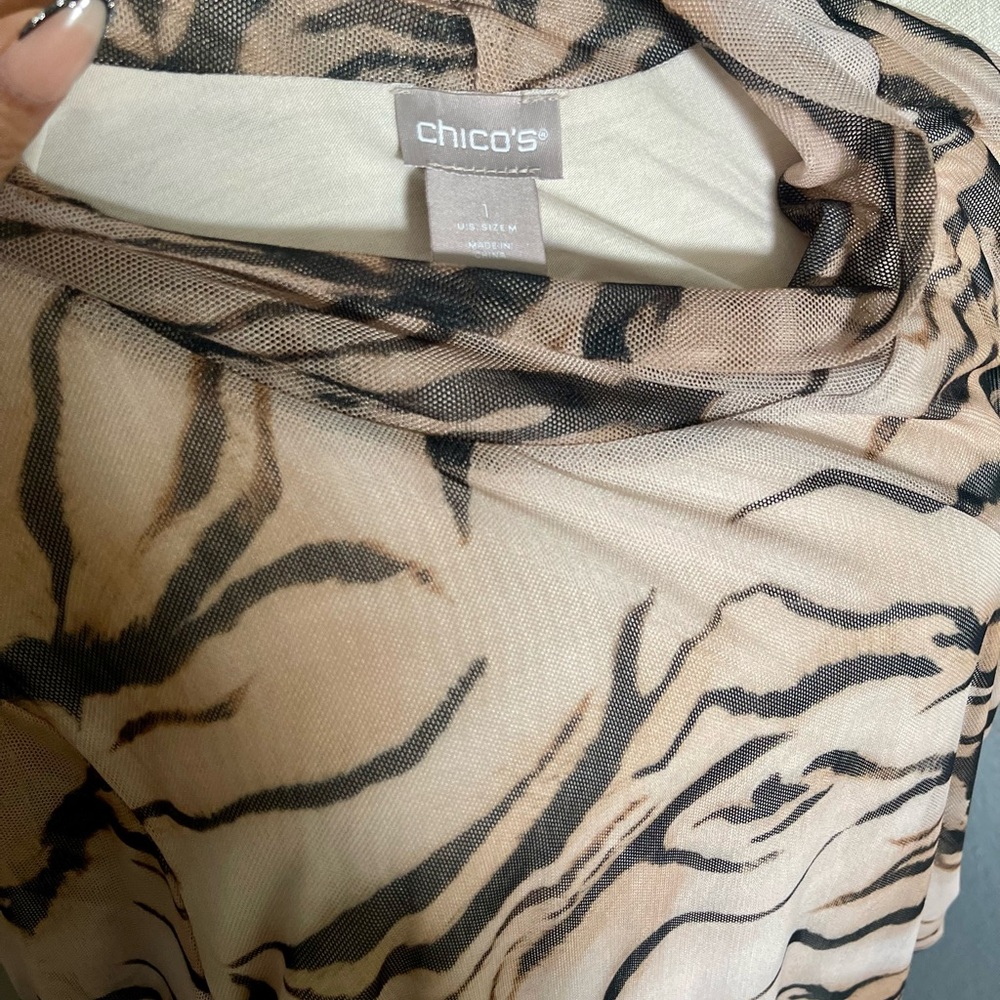 Stylish Animal Print Women's Top - Picture 10 of 10